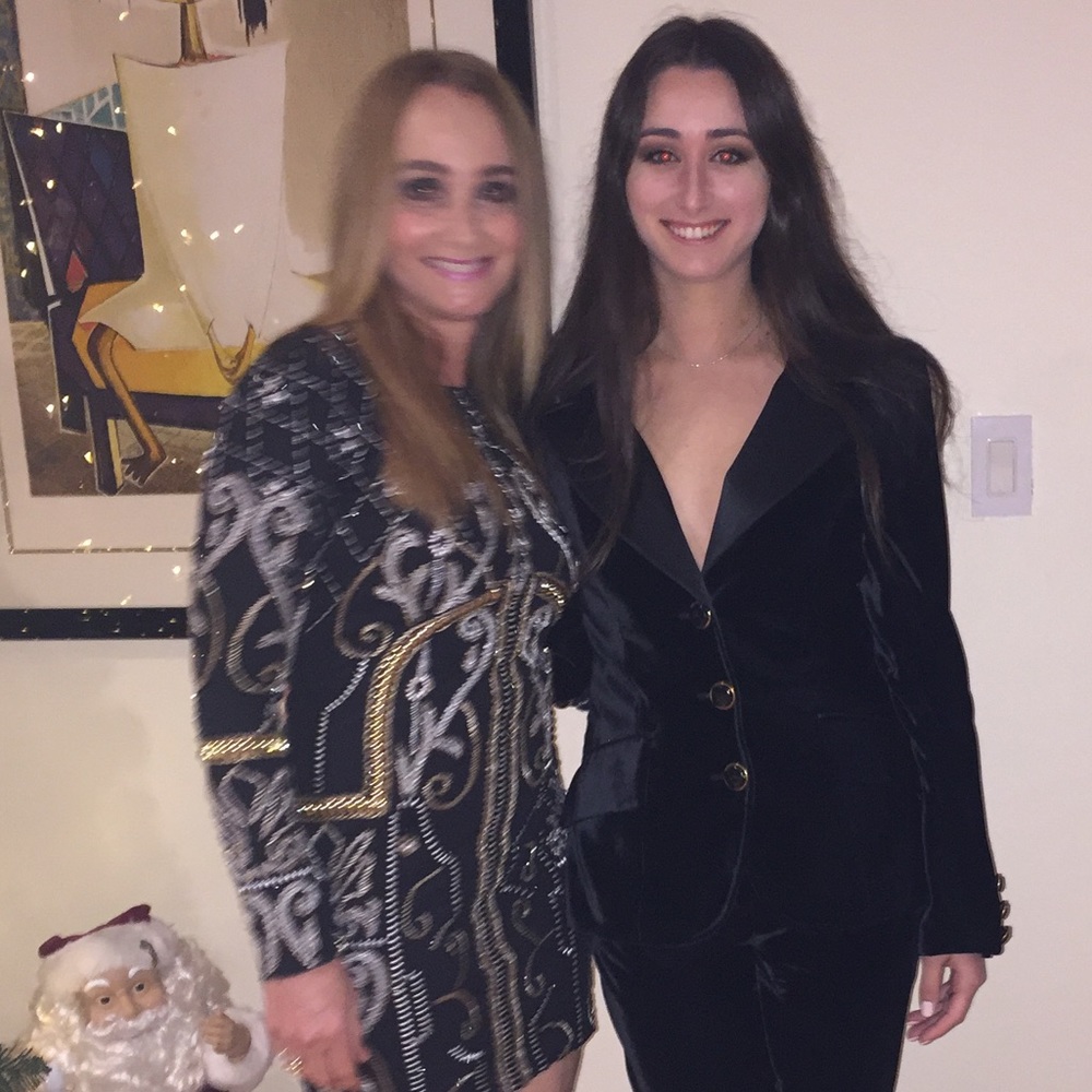 Meet your Posher, Mercy